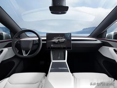 告别电池焦虑！特斯拉延保政策，十年安心开